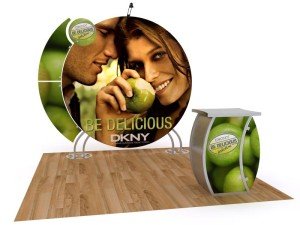 TF-507 Hybrid Inline trade show display with curved shape