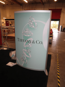 double sided curved lightbox-resized-600