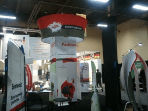 trade show tower with rotating overhead sign-resized-600