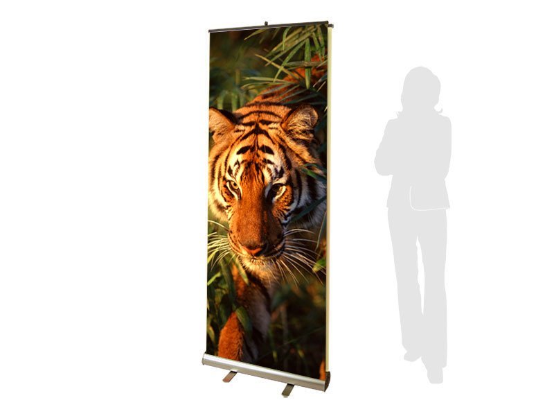 pronto2_retractable_bannerstand1tiger