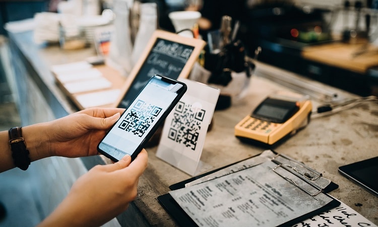 How To Test Your QR Code With Your iPhone Or Android Device 